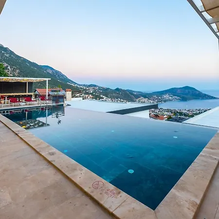 Elit 1 Kas-kalkan * Kaş